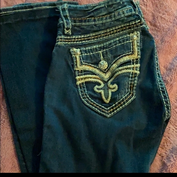 2 pairs rock revival Jean's - Picture 2 of 2